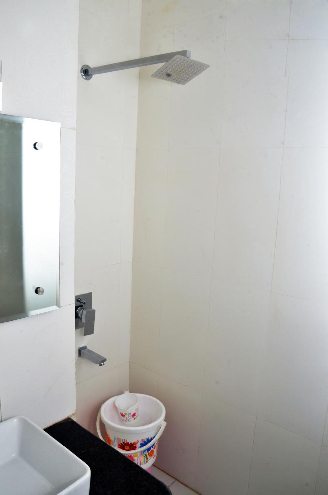 Bilberry Hotel Rewāri Zewnętrze zdjęcie