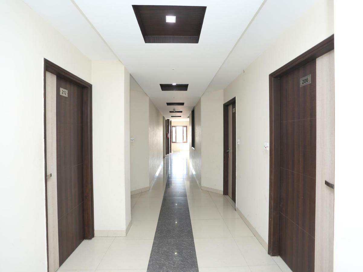 Bilberry Hotel Rewāri Zewnętrze zdjęcie