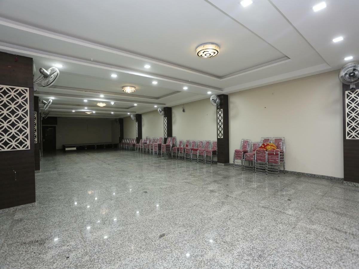 Bilberry Hotel Rewāri Zewnętrze zdjęcie