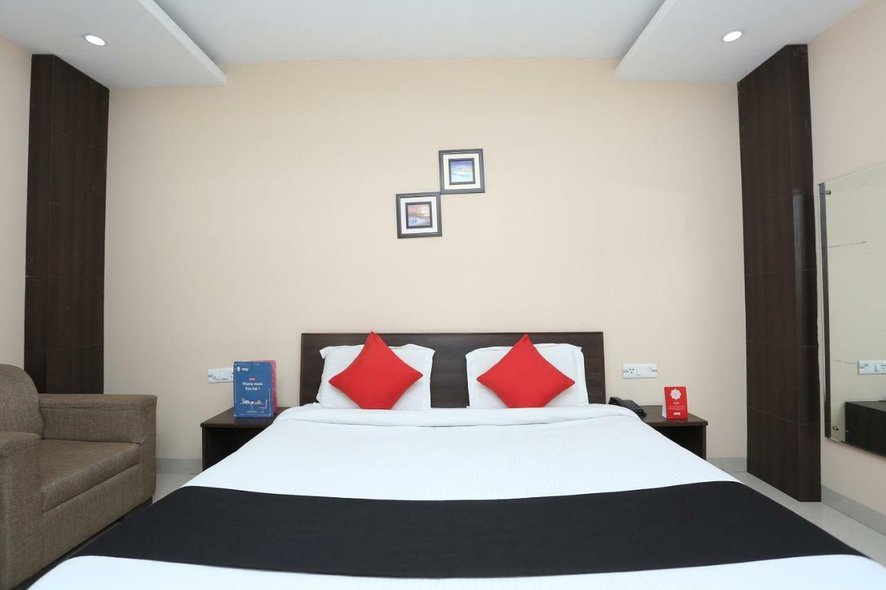 Bilberry Hotel Rewāri Zewnętrze zdjęcie